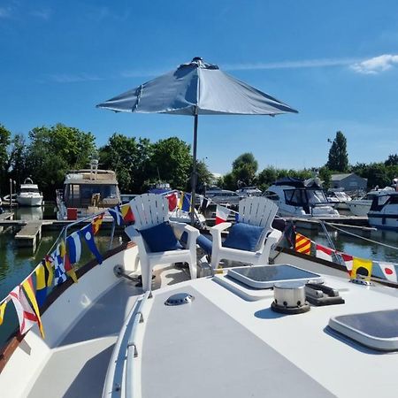 Traditional Boat Hotell Thorpe  Exteriör bild