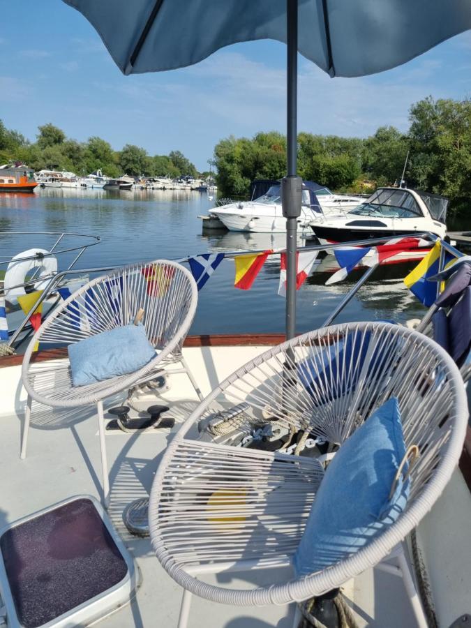 Traditional Boat Hotell Thorpe  Exteriör bild